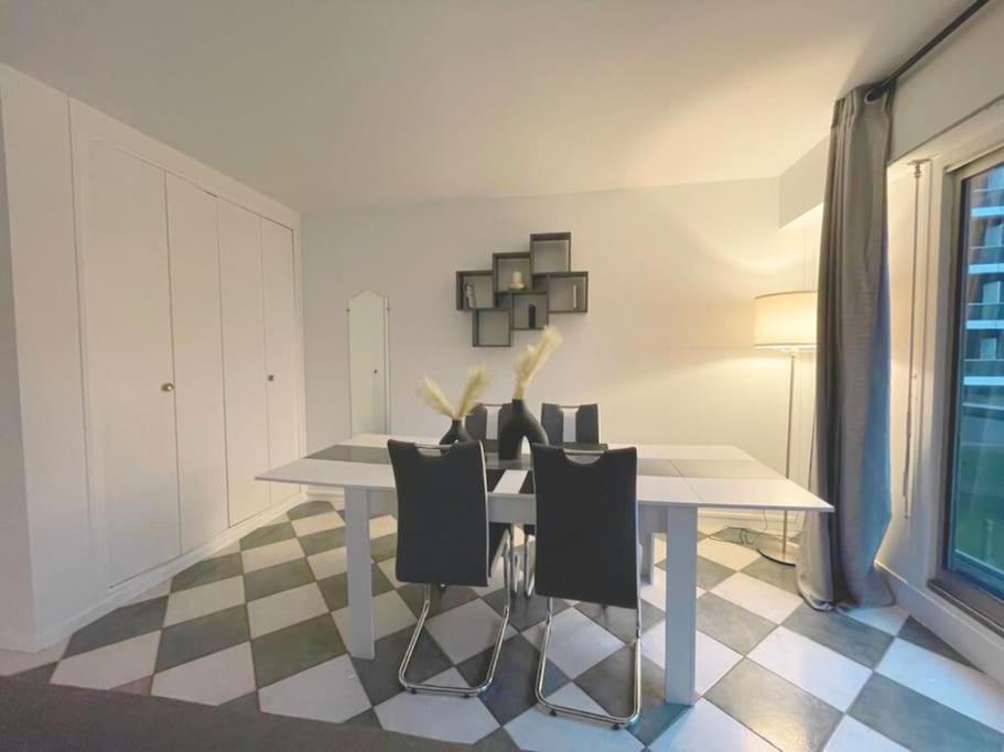 Appartamento 9 Min From Chateau De Vincennes - Paris & Disney Saint-Maurice  Esterno foto